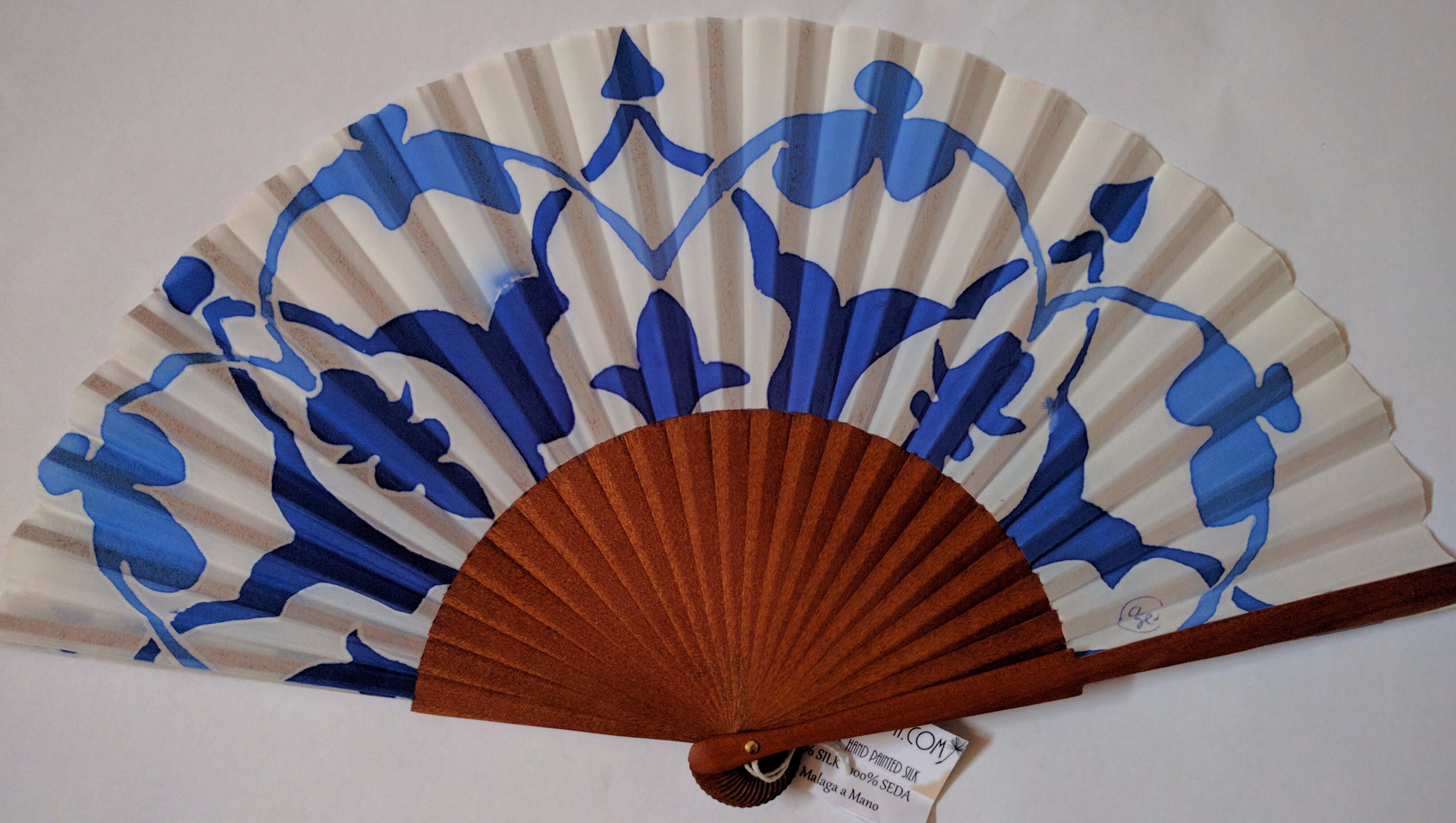 Abanico seda "filigrana azul"